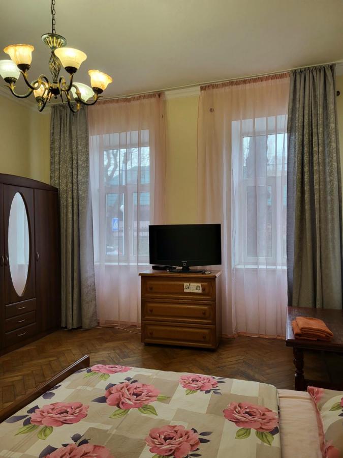 דירות לבוב Затишна Оселя מראה חיצוני תמונה
